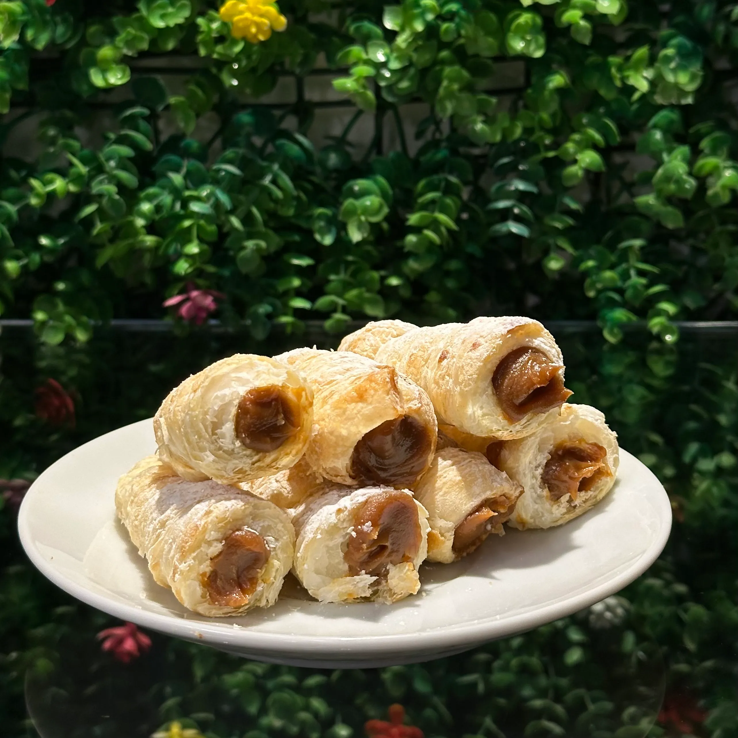 Cachitos (Manjar, fudge, crema pastelera)