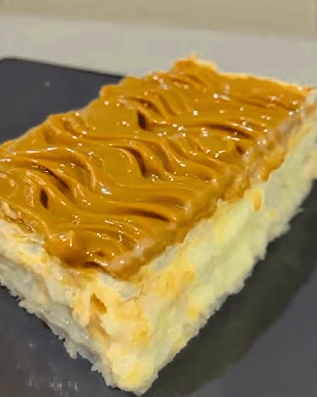 Milhojas con cobertura de Lúcuma